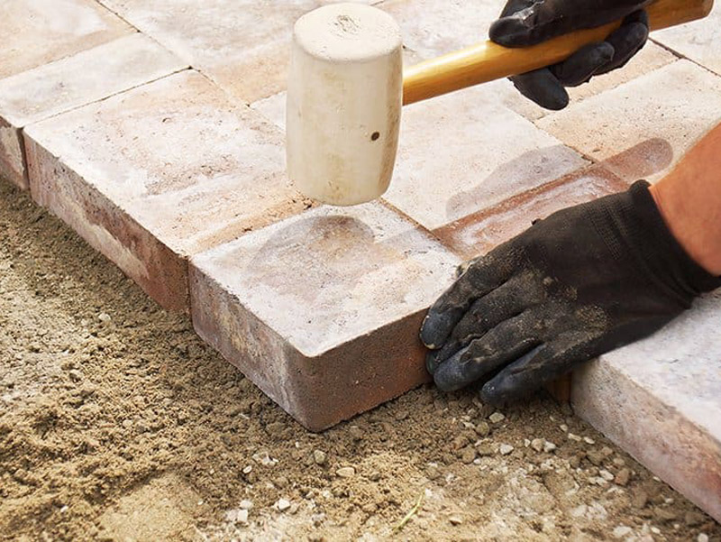 installing pavers