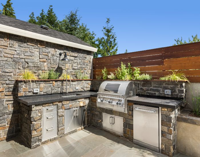Build an Outdoor Kitchen in Aurora & Denver