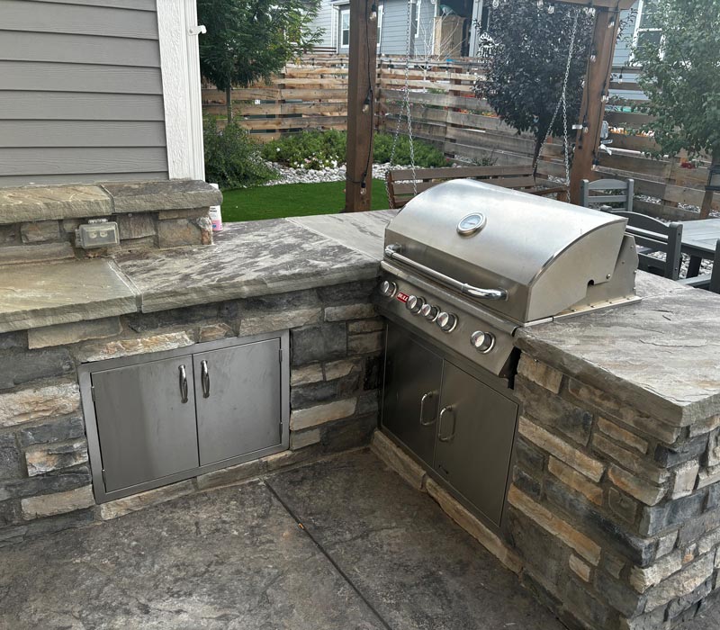 outdoor kitchen in Denver, CO