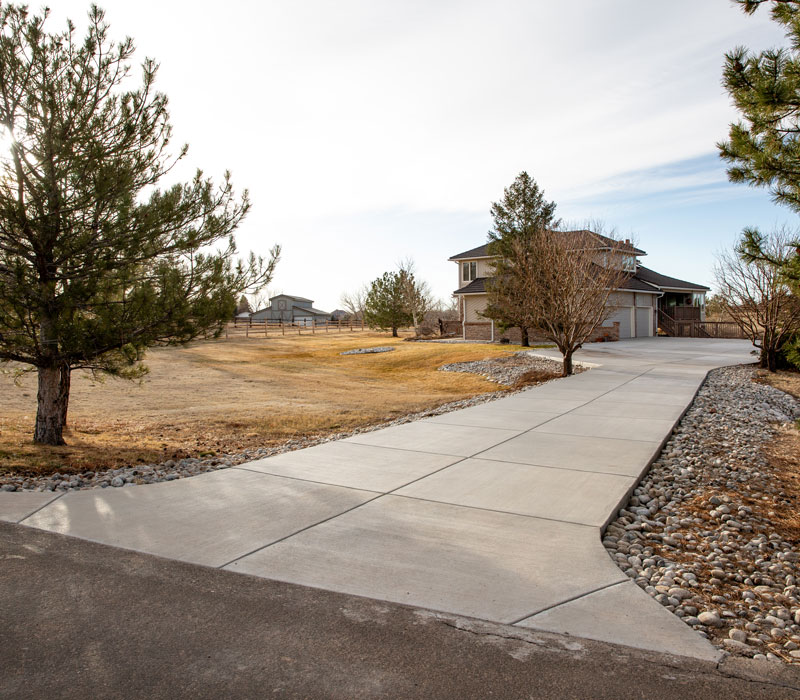 concrete driveway in Denver, CO